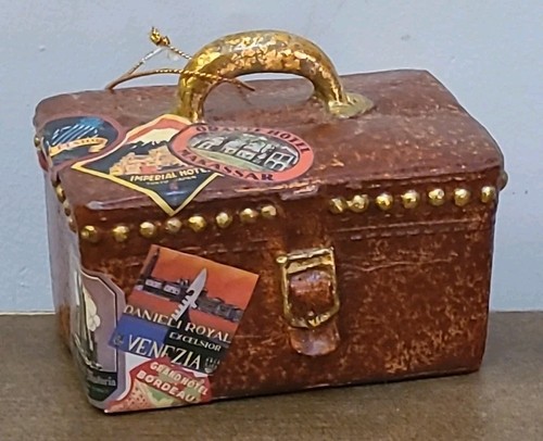 Vntge suitcase trunk luggage - trunk,