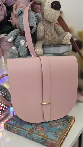 The cambridge satchel company - cambridge,