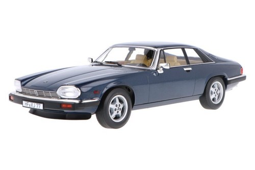 Jaguar coupe 1982 - coupe,