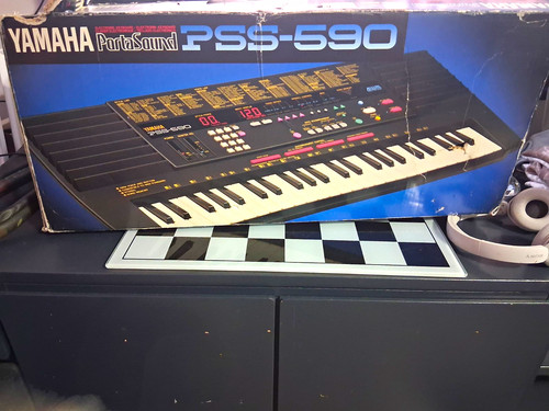 Yamaha portasound pss 590 - yamaha,