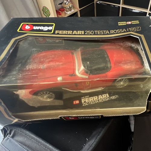 Bburago diamond ferrari - bburago, 1:18