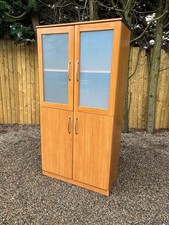 Modern oak effect kitchen