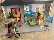 Playmobil Take Along Clinic