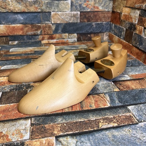 Harrods wooden shoe trees - shoe,