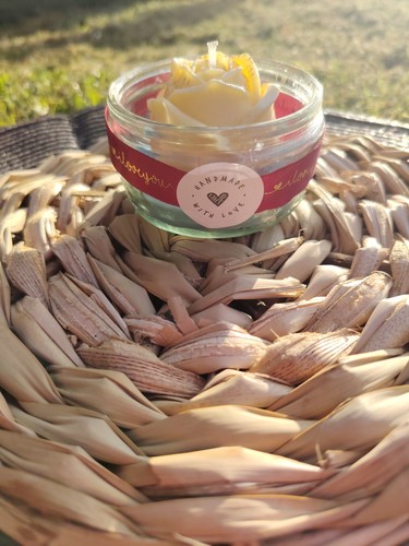 Handmade rose scented candle - rose,