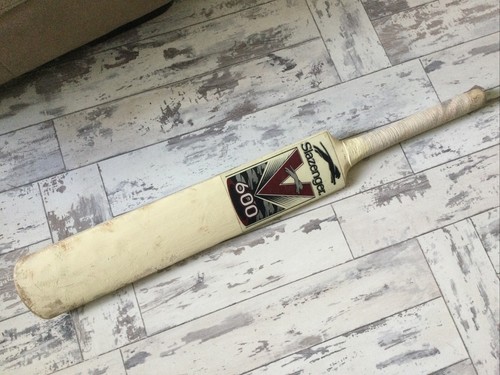 Rare vintage cricket - vintage,