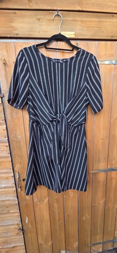 Primark black white striped - &,