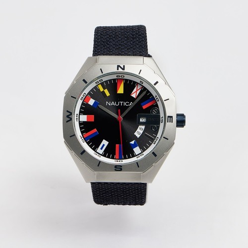Nautica loves the sea - the,