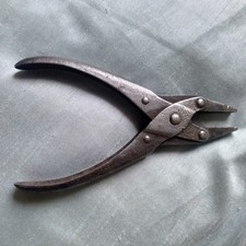 VINTAGE MAUN INDUSTRIES 5½
