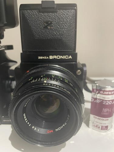 Zenza bronica etrs with - bronica,