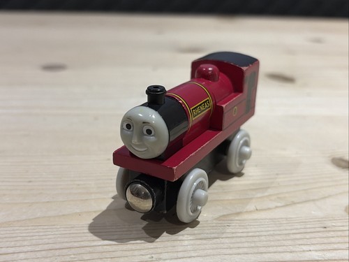 Thomas wooden railway - thomas,