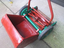 Vintage Qualcast B1 push