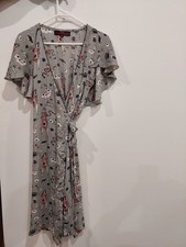 Anami & Janine Wrap Dress M