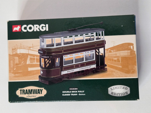 Corgi double deck - fully, closed