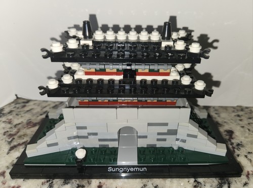Lego architecture sungnyemun - architecture,