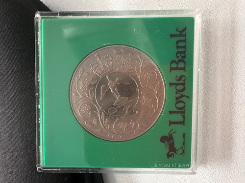 Rare queen elizabeth ii - rare,