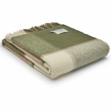 TWEEDMILL 100% Wool Sofa