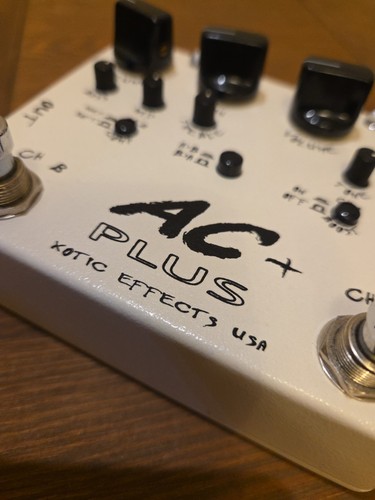 Xotic effects plus dual - effects.,