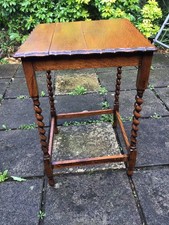 Antique - Barley Twist Legs And Scalloped Edge Square Wooden Table