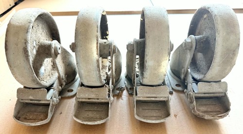Large industrial casters with