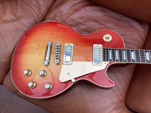 Gibson les paul deluxe - gibson,