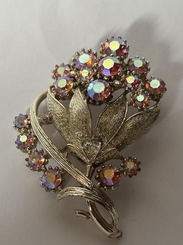 Vintage coro pink - vintage,