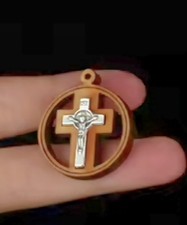 SMALL WOODEN CRUCIFIX INRI