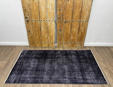 4x7 Solid Black Vintage