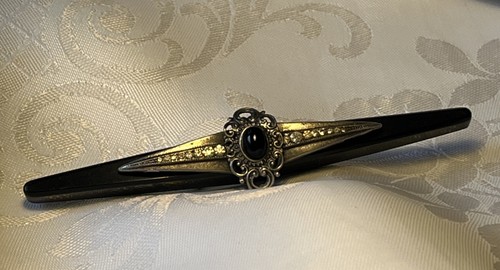 Art deco black bakelite brooch - deco,