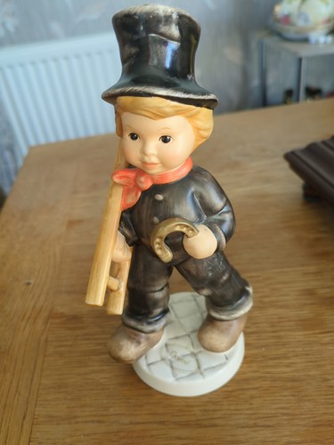 Goebel hummel chimney - goebel,
