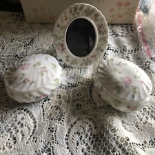 Wedgwood RoseHip Photo Frame