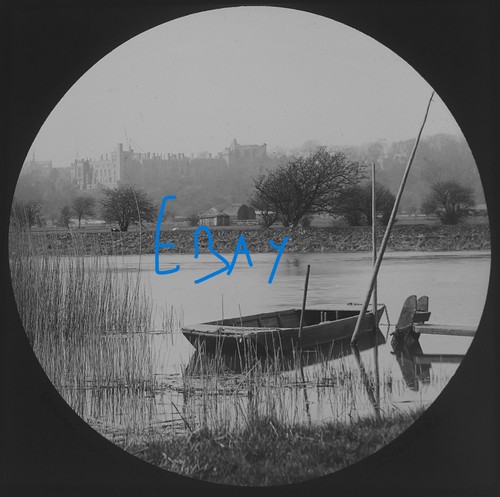 Photo punt ferry near - punt,