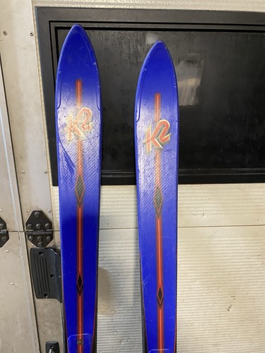 Merlin skis and atomic - skis,