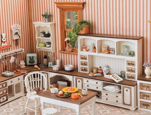 Scale dollhouse wooden - 1:12,