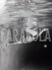 Vintage Press Photo Swimming