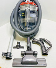 Dyson DC20   Vacuum Cleaner
