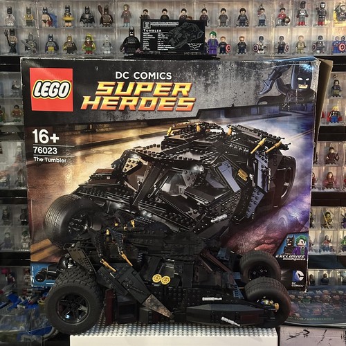 Displayed lego 76023 - #76023, batman