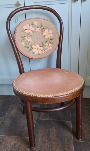 Vintage bentwood café - bentwood,