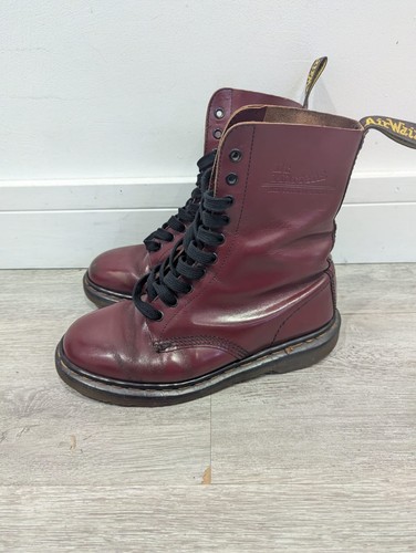 Martens hole boots - martens,