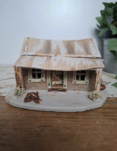 Ceramic vintage minature