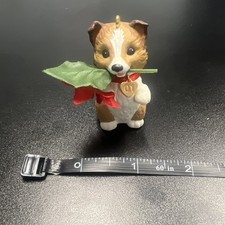 2001 HALLMARK ORNAMENT ~ Puppy