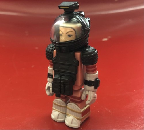 Alien 100 kubrick figure - 100%,