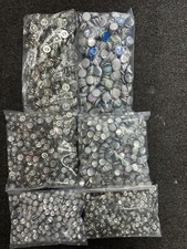 4000 ASSORTED COVERING BUTTONS