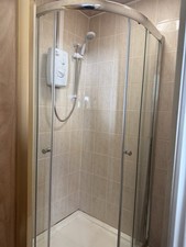 Kudos 1200x900 Offset Shower