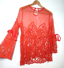 LAYERS PARIS DESIGNER red embroidered Lace top blouse Size S/M Size 10
