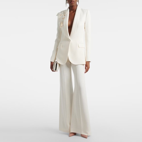 White women piece suit - 2-piece,