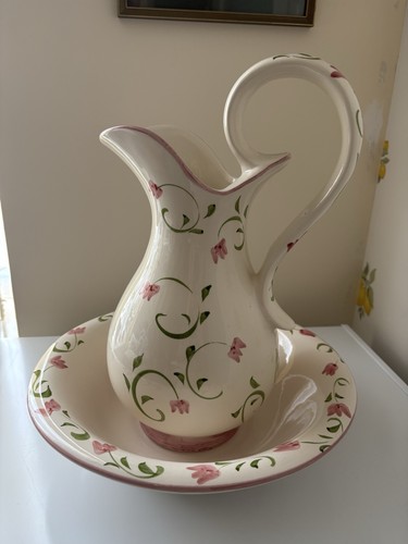 Large ceramic pitcher and bowl - large,