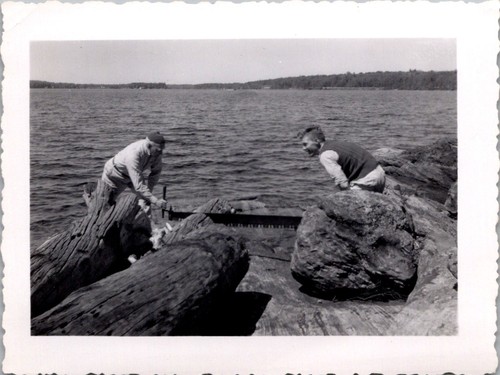 Vtg photo scene tew - at, tew's