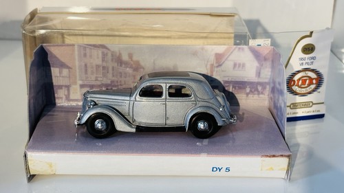 Matchbox dinky scale - 1/43,