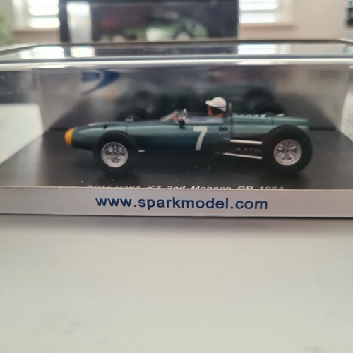 Spark model s1157 - 1/43,